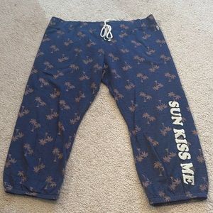 Victoria Secret Cropped Sweatpants